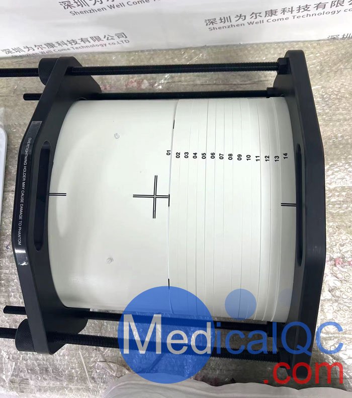 CIRS 002LFC胸部IMRT模體，CIRS 002LFC模體實物拍攝圖